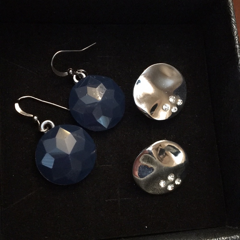 Costume Earrings - Round 2 pair Navy Rhinestone